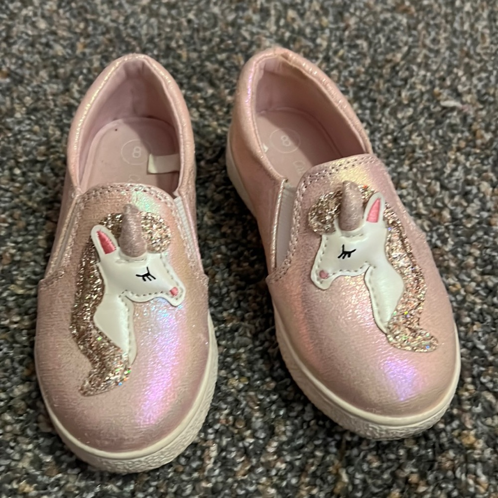 Cat & Jack, girls shoes. Size 8.